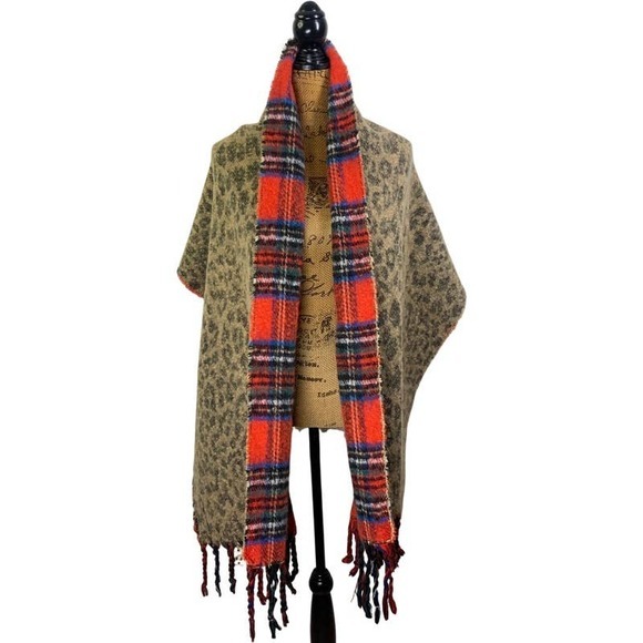 STEVE MADDEN Plaid & Animal Print Chunky Reversible Blanket Wrap Scarf‎ - OS - Picture 7 of 12